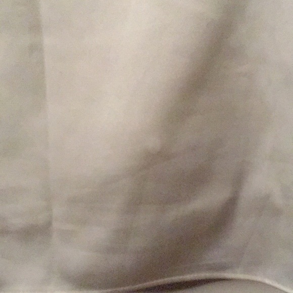 Classic Ivory shell top with ruffle - Picture 3 of 3